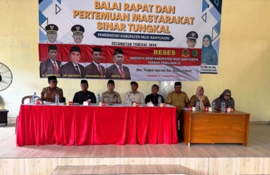 Reses di Desa Sinar Tungkal, Kecamatan Tungkal Jaya, pada hari Selasa, tanggal 5 Agustus 2025, oleh para anggota DPRD dari Daerah Pemilihan IV. (BEKISARMEDIA.ID/SIKUMBANG)
