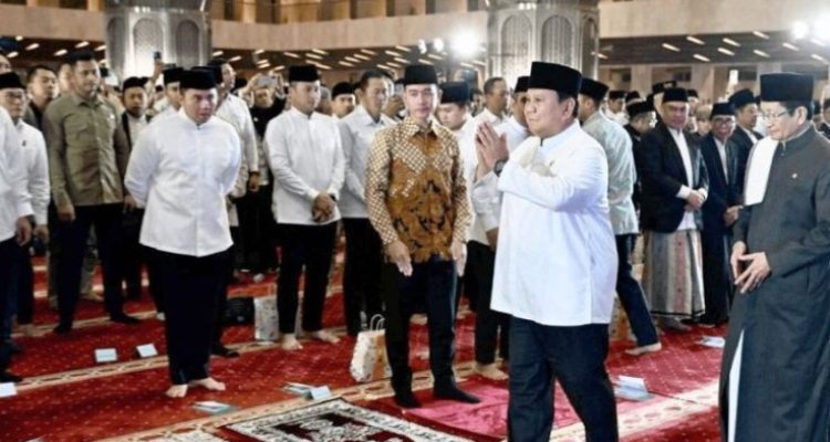 Presiden Republik Indonesia, Prabowo Subianto, menghadiri peringatan Maulid Nabi Muhammad SAW 1447 Hijriah yang dirangkaikan dengan Istighosah Kebangsaan di Masjid Istiqlal, Jakarta, hari Kamis, tanggal 4 September 2025. (foto : Biro PMI Setpres)