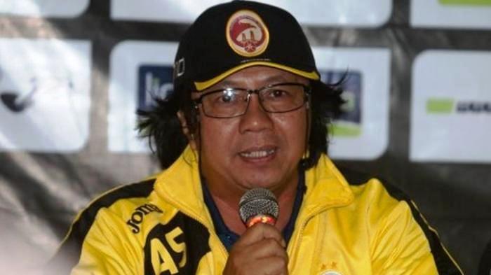 Andi Susanto, Tim Pelatih Sriwijaya FC di Pegadaian Championship Musim 2025/2026. (foto : viralsumsel.com) Andi Susanto, Tim Pelatih Sriwijaya FC di Pegadaian Championship Musim 2025/2026. (foto : viralsumsel.com)