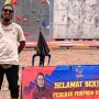 Pengamat olahraga Sumsel, Dr. Bayu Hardiono, saat berada di lokasi pertandingan pada salah satu cabang olahraga di Kabupaten Musi Banyuasin. (BEKISARMEDIA.ID/SIKUMBANG)