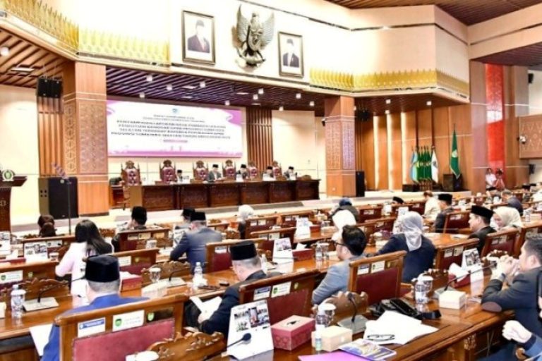 Rapat Paripurna XVIII DPRD Sumatera Selatan dengan agenda Penyampaian Laporan Hasil Pembahasan dan Penelitian Badan Anggaran Terhadap Raperda Perubahan APBD Tahun 2025, hari Rabu, tanggal 6 Agustus 2025. (BEKISARMEDIA.ID/SIKUMBANG)