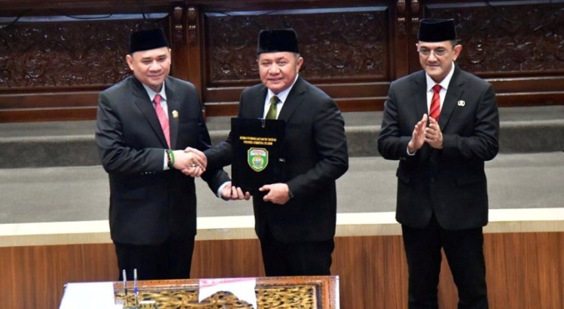Dewan Perwakilan Rakyat Daerah (DPRD) Provinsi Sumatera Selatan (Sumsel) menyetujui tiga Rancangan Peraturan Daerah (Raperda) untuk dijadikan peraturan daerah. (BEKISARMEDIA.ID/SIKUMBANG)