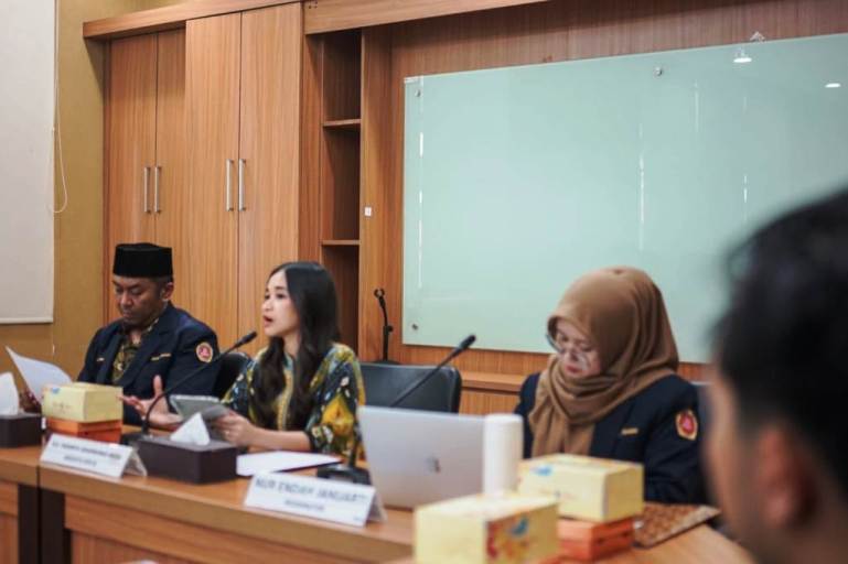 R.A. Yashinta Sekarwangi Mega saat menerima audiensi Pengurus Karang Taruna Provinsi DIY serta Karang Taruna Kabupaten dan Kota se DIY, pada hari Kamis, tanggal 18 Desember 2025. (BEKISARMEDIA.ID/EEN)