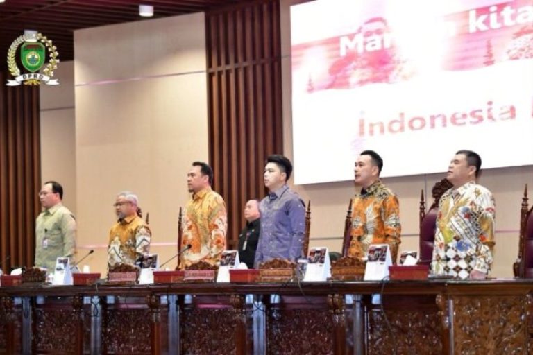 Dewan Perwakilan Rakyat Daerah (DPRD) Provinsi Sumatera Selatan (Sumsel) bersama Deputi Bidang Koordinasi dan Supervisi Komisi Pemberantasan Korupsi (KPK) Republik Indonesia, menggelar sosialisasi dan supervisi pencegahan korupsi dalam pelaksanaan Tri Fungsi DPRD, yakni legislasi, anggaran, dan pengawasan. (BEKISARMEDIA.ID/SIKUMBANG)
