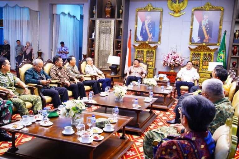 Bupati Kabupaten Musi Banyuasin, M. Toha, menghadiri peluncuran Sumsel Health Tourism tahun 2026 di Halaman Griya Agung, Palembang, pada hari Jum'at, tanggal 30 Januari 2026. (BEKISARMEDIA.ID/EEN)