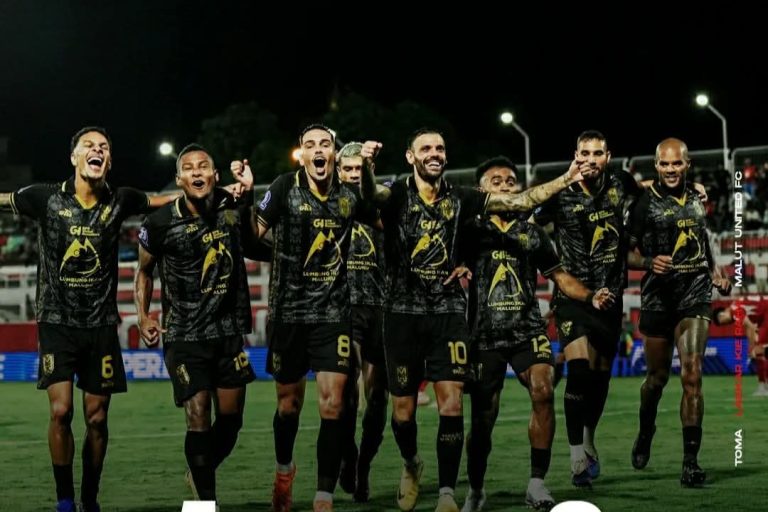 Pemain Malut United FC melakukan selebrasi usai menciptakan gol saat bertemu Persijap Jepara, Jum'at, 13 Februari 2026. (foto : Instagram Malut United FC)