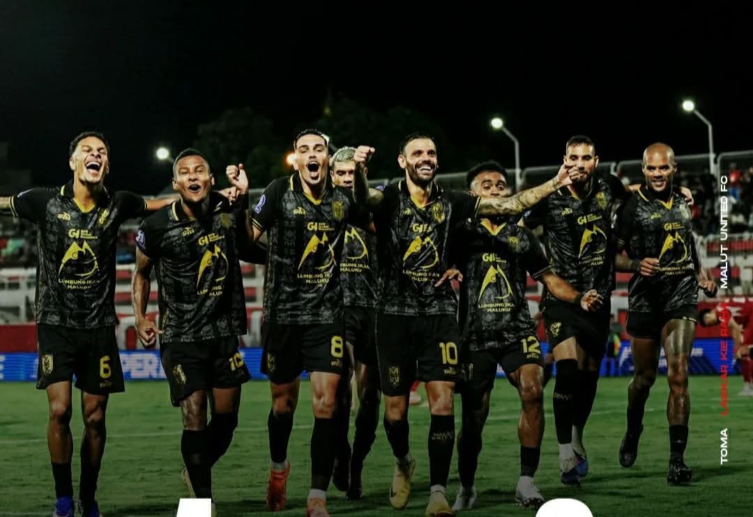 Pemain Malut United FC melakukan selebrasi usai menciptakan gol saat bertemu Persijap Jepara, Jum'at, 13 Februari 2026. (foto : Instagram Malut United FC)