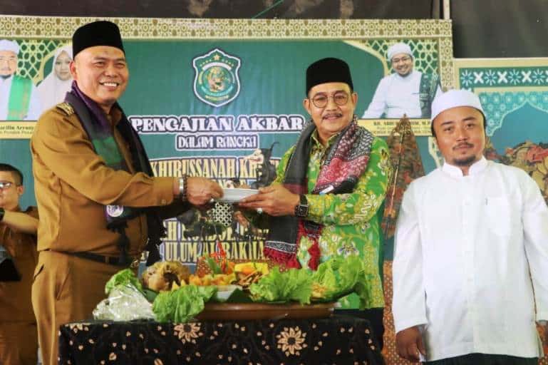 abdur-rohman-husen-di-plakat-tinggi abdur rohman husen di plakat tinggi