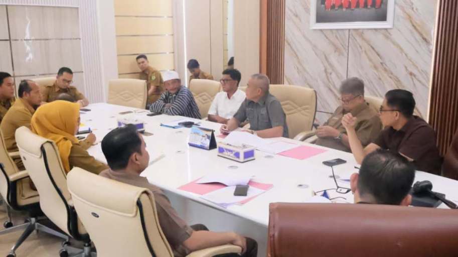Suasana Rapat Dengar Pendapat antara DPRD dan Pemkab Muba, pada hari Senin, tanggal 23 Februari 2026. (BEKISARMEDIA.ID/EEN)