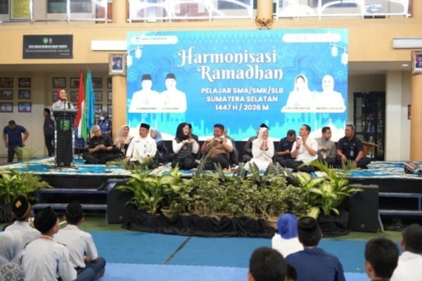 Gubernur Sumsel Tekankan Pentingnya Akhlak dalam Kesuksesan Pelajar 3 kegiatan Harmonisasi Ramadhan Pelajar SMA/SMK/SLB Sumsel tahun 1447 Hijriah, yang digelar di SMA Negeri Sumsel, hari Kamis, tanggal 12 Maret 2026. (BEKISARMEDIA.ID/REFNI)