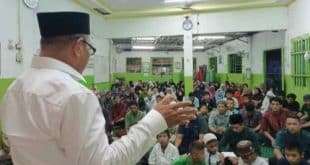 Anggota Dewan Perwakilan Rakyat Daerah (DPRD) Provinsi Sumatra Selatan (Sumsel), M. Toha, menggelar kegiatan sosial berupa santunan kepada anak yatim sekaligus buka puasa bersama, pada hari Selasa, tanggal 17 Maret 2026, di Kelurahan 24 Ilir, Kecamatan Bukit Kecil, Kota Palembang. (BEKISARMEDIA.ID/HAIRUDIN)