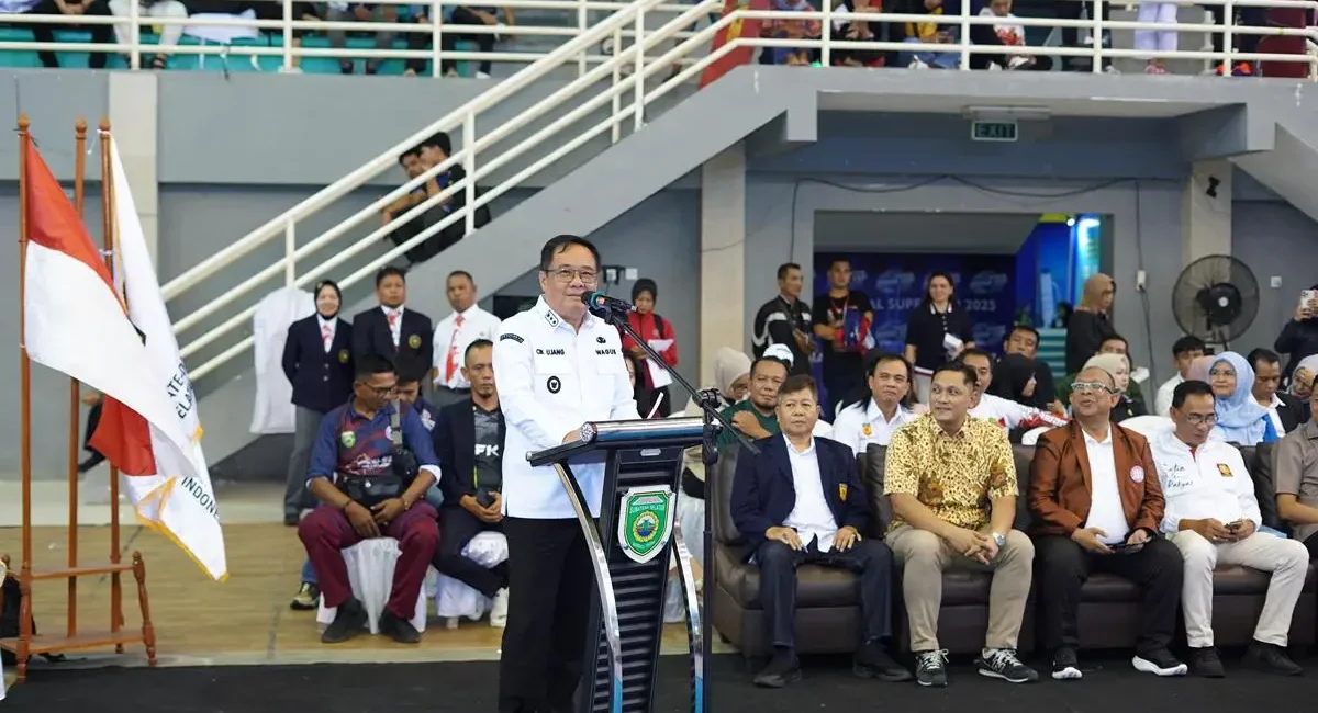 Wakil Gubernur (Wagub) Sumsel, Cik Ujang, membuka Kejurda dan Festival Karate FORKI Sumsel Tahun 2026, pada hari Jum'at, tanggal 10 April 2026. (BEKISARMEDIA.ID/HAIRUDIN)