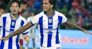 Man of the Match. Ramon De Andrade Souza menjadi pahlawan kemenangan Persib lewat dua gol indahnya di Padang. (BEKISARMEDIA.ID/IG Persib)