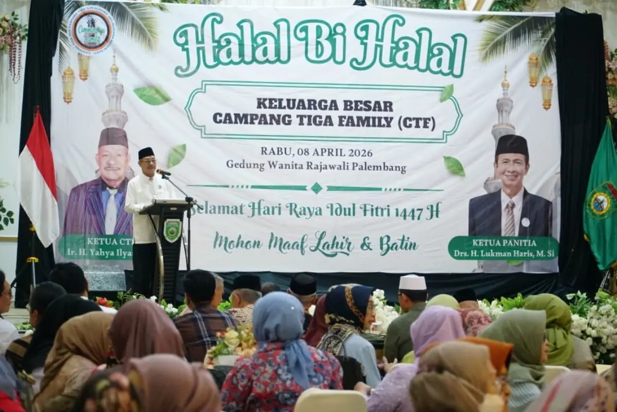 Acara Halal Bihalal Keluarga Besar Campang Tiga Family (CTF) yang berlangsung penuh kehangatan di Gedung Wanita Rajawali, Palembang, Rabu, 8 April 2026. (BEKISARMEDIA.ID/REFNI)