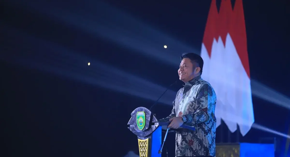 Gubernur Sumsel, Herman Deru saat membuka Hari Kesatuan Gerak PKK ke-54, Rapat Konsultasi PKK, dan Rakerda Dekranasda Sumsel, di Hotel Aryaduta Palembang, pada hari Rabu, tanggal 01 April 2026. (BEKISARMEDIA.ID/REFNI)