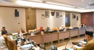 Suasana rapat kerja Komisi V DPRD Sumsel bersama Biro Kesra membahas LKPJ Gubernur 2025.