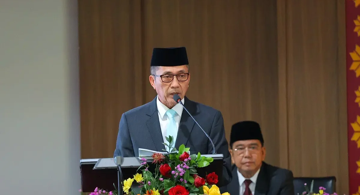 Wali Kota Palembang, Ratu Dewa, dalam Rapat Paripurna ke-9 Masa Persidangan II Tahun 2026, hari Senin, tanggal 6 April 2026 di DPRD Kota Palembang. (BEKISARMEDIA.ID/HAIRUDIN)