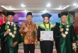 Wakil Bupati Kabupaten Musi Banyuasin (Muba), Abdur Rohman Husen, menghadiri secara langsung Wisuda ke-II Program Studi S1 Ekonomi Syariah Sekolah Tinggi Ekonomi Islam (STEI) Sekayu Palembang, di Auditorium Pemerintah Kabupaten (Pemkab) Muba, hari Kamis, tanggal 14 Mei 2026. (BEKISARMEDIA.ID/ANGGA)