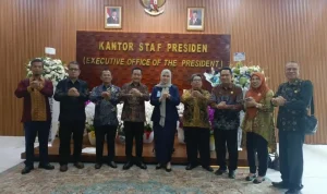 Rapat Koordinasi yang berlangsung di Ruang Rapat Utama, Gedung Bina Graha Kantor Staf Presiden (KSP), Jakarta Pusat, pada hari Selasa, tanggal 5 Mei 2026. (BEKISARMEDIA.ID/HAIRUDIN)