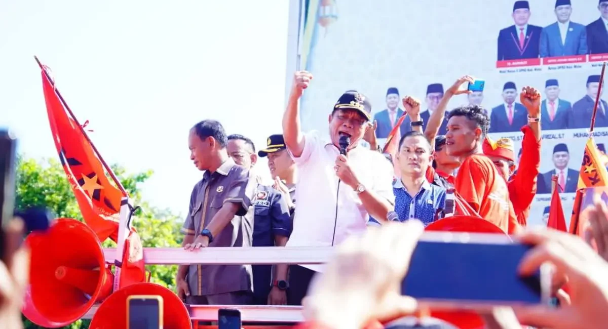 Bupati Kabupaten Muba, Toha Tohet, turun langsung menyerap aspirasi para pekerja dengan sikap humanis, sekaligus memberikan peringatan tegas bagi sektor industri di wilayahnya. (BEKISARMEDIA.ID/HAIRUDIN)
