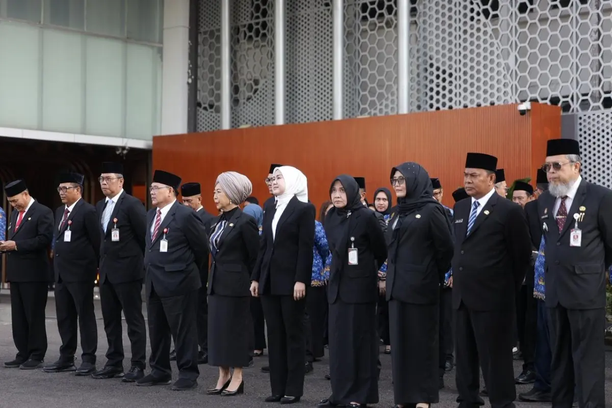 Pejabat di lingkungan Pemprov Sumsel mengikuti Upacara peringatan Hari Kebangkitan Nasional (Harkitnas) ke-118, di halaman Kantor Gubernur Sumsel, hari Rabu, 20 Mei 2026. (BEKISARMEDIA.ID/ANGGA)