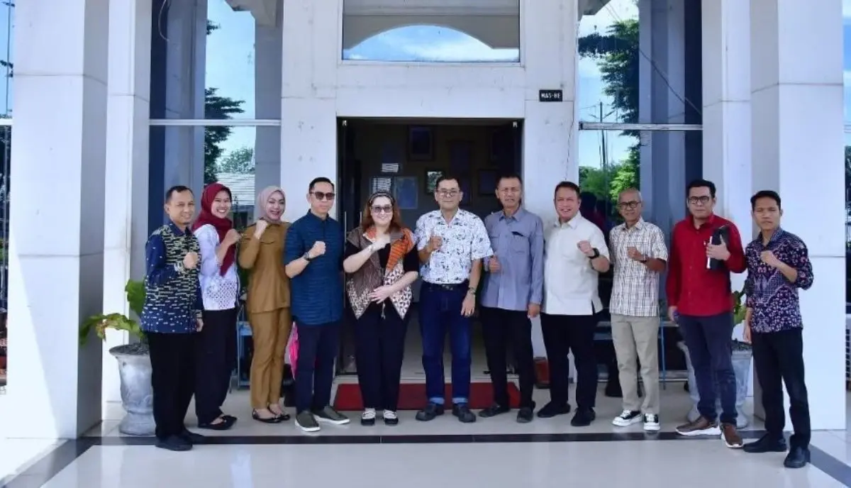 Komisi III Dewan Perwakilan Rakyat Daerah (DPRD) Provinsi Sumatra Selatan (Sumsel) melaksanakan Kunjungan Kerja (Kunker) strategis ke kantor PT Berlian Inti Mekar. (BEKISARMEDIA.ID/HAIRUDIN)