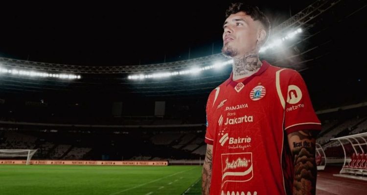 Setelah resmi mengumumkan kemitraan strategis dengan apparel raksasa dunia, Adidas, bocoran mengenai konsep desain dan harga jersey Macan Kemayoran untuk musim depan, mulai terungkap. (BEKISARMEDIA.ID/HAIRUDIN)