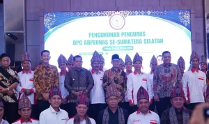 Bupati Kabupaten Muba, Toha Tohet, menghadiri langsung kegiatan Optimalisasi Jaksa Garda Desa (Jaga Desa) dalam Mendukung Program Prioritas Nasional, yang digelar di Gedung Pendopoan Terpadu Pemkab Ogan Ilir, Tanjung Senai, Indralaya, pada hari Sabtu, tanggal 27 Juni 2026. (BEKISARMEDIA.ID/HAIRUDIN) Bupati Kabupaten Muba, Toha Tohet, menghadiri langsung kegiatan Optimalisasi Jaksa Garda Desa (Jaga Desa) dalam Mendukung Program Prioritas Nasional, yang digelar di Gedung Pendopoan Terpadu Pemkab Ogan Ilir, Tanjung Senai, Indralaya, pada hari Sabtu, tanggal 27 Juni 2026. (BEKISARMEDIA.ID/HAIRUDIN)