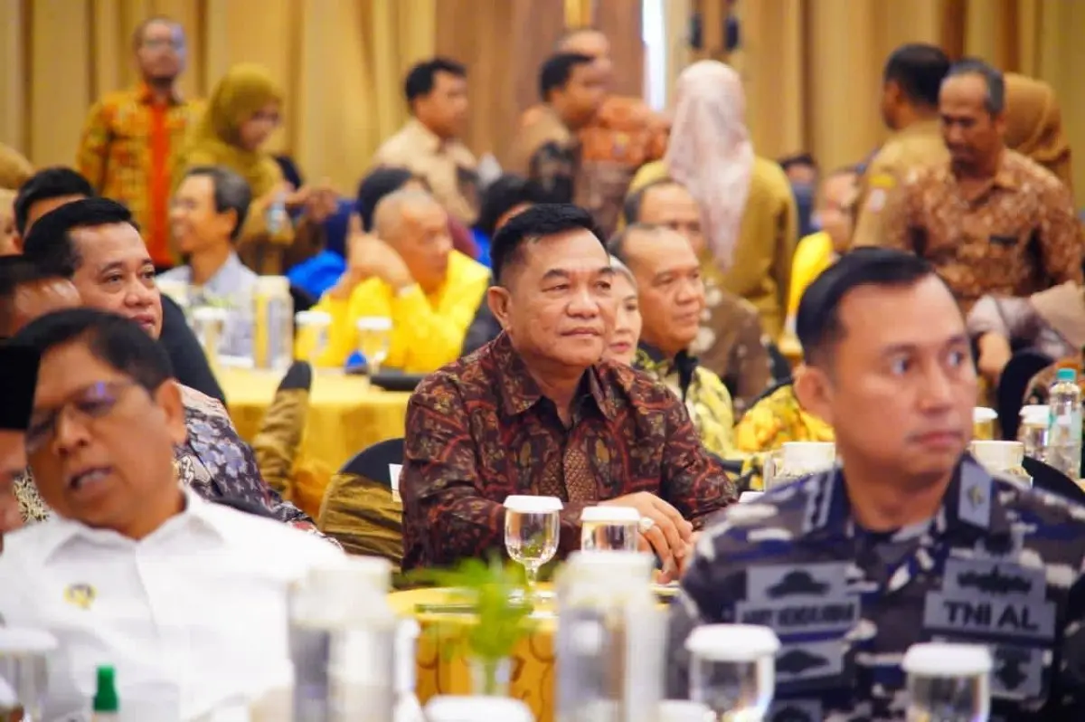 Bupati Kabupaten Muba, Toha Tohet, saat menghadiri Sarasehan Kebangsaan Nasional yang diselenggarakan oleh Majelis Permusyawaratan Rakyat (MPR) Republik Indonesia (RI) di Ballroom Hotel Aston Palembang, pada hari Selasa, tanggal 19 Mei 2026. (BEKISARMEDIA.ID/HAIRUDIN)
