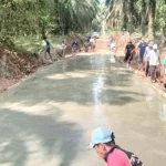 Skema kolaborasi antara pemerintah daerah, masyarakat, dan sektor swasta, kembali menjadi solusi cepat dalam mengatasi persoalan infrastruktur jalan di Kabupaten Musi Banyuasin. (BEKISARMEDIA.ID/HAIRUDIN)