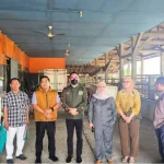 Komisi II Dewan Perwakilan Rakyat Daerah (DPRD) Provinsi Sumatra Selatan (Sumsel) melaksanakan kunjungan kerja (Kunker) ke Rumah Pemotongan Hewan (RPH) milik PT Bina Hilir Utama Niaga di Kabupaten Ogan Komering Ilir (OKI), pada hari Jum'at, tanggal 17 Juli 2026. (BEKISARMEDIA.ID/HAIRUDIN)