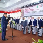 Bupati Kabupaten Muba, Toha Tohet, melantik dan mengukuhkan Pengurus Cabang Ikatan Bidan Indonesia (IBI) Kabupaten Muba Periode 2025–2030, serta Pengurus Ranting IBI Kabupaten Muba Periode 2026–2031, di Pendopoan Griya Bumi Serasan Sekate, Sekayu, pada hari Selasa, tanggal 30 Juni 2026. (BEKISARMEDIA.ID/HAIRUDIN)