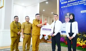 Pemerintah Kabupaten (Pemkab) Musi Banyuasin (Muba) memfasilitasi keberangkatan 40 putra-putri daerah untuk mengikuti pelatihan intensif di Pusat Pengembangan Sumber Daya Manusia Minyak dan Gas Bumi (PPSDM Migas) Cepu, Jawa Tengah. (BEKISARMEDIA.ID/HAIRUDIN)