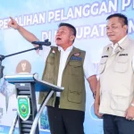 Sejarah baru dicatat dalam pemenuhan hak energi masyarakat Bumi Serasan Sekate. Proses peralihan pelanggan PT Muba Electric Power (MEP) ke PT PLN (Persero) di Kabupaten Musi Banyuasin (Muba), akhirnya tuntas 100 persen. (BEKISARMEDIA.ID/HAIRUDIN)