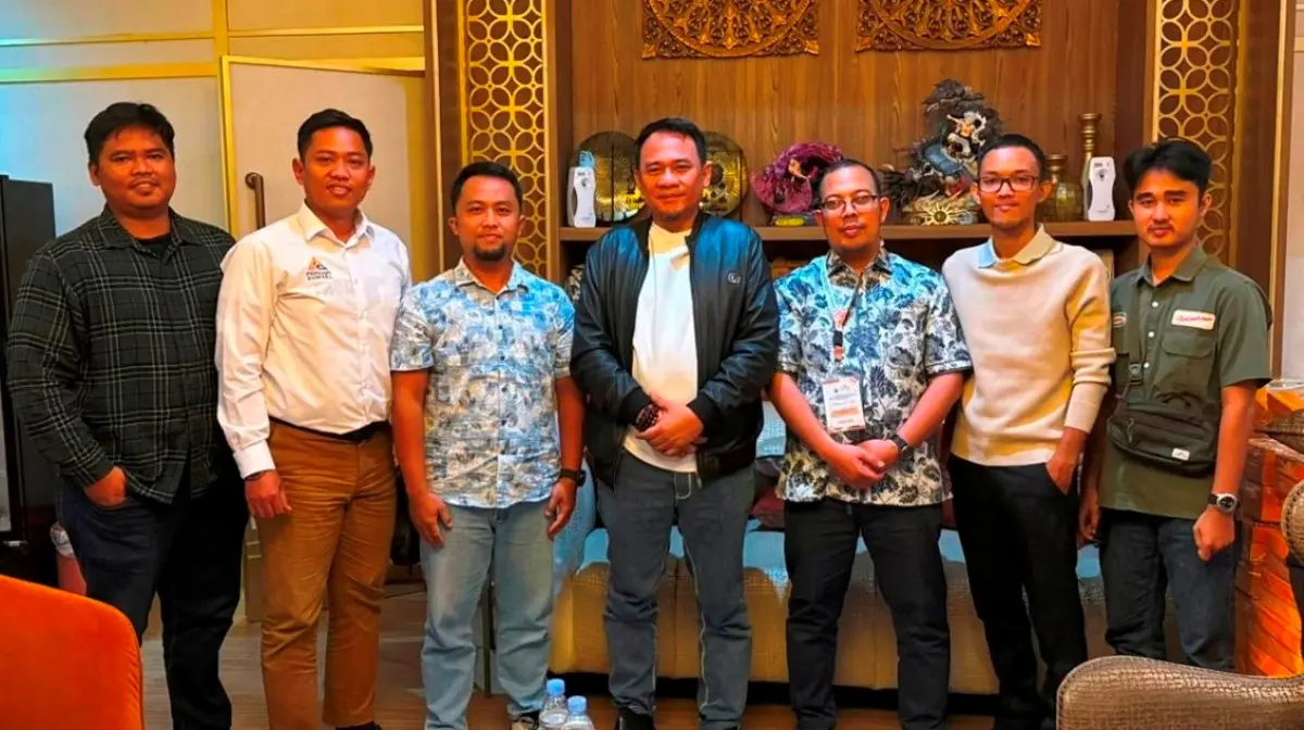 Perhimpunan Ahli Pertambangan Indonesia (Perhapi) Perwakilan Daerah Sumatra Selatan (Sumsel) mendatangi gedung Dewan Perwakilan Rakyat Daerah (DPRD) Provinsi Sumsel di Palembang pada hari Rabu, tanggal 22 Juli 2026. (BEKISARMEDIA.ID/HAIRUDIN)