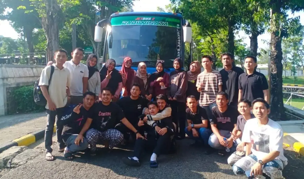 Sebanyak 20 pemuda yang tergabung dalam program Generasi Unggul Muba, resmi kembali ke Kabupaten Musi Banyuasin, setelah menuntaskan pelatihan intensif, serta berhasil mengantongi sertifikasi kompetensi nasional dari Pusat Pengembangan Sumber Daya Manusia Minyak dan Gas Bumi (PPSDM Migas) Cepu, Blora, Jawa Tengah. (BEKISARMEDIA.ID/HAIRUDIN)