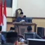 Bupati Kabupaten Muba, Toha Tohet, menyampaikan penjelasan terhadap Rancangan Peraturan Daerah (Raperda) tentang Pertanggungjawaban Pelaksanaan APBD Tahun Anggaran 2025, serta dua Raperda strategis untuk periode 2026. (BEKISARMEDIA.ID/HAIRUDIN)