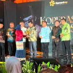 Kabupaten Musi Banyuasin (Muba) kembali menorehkan prestasi gemilang di tingkat nasional. Muba sukses memborong dua penghargaan sekaligus dalam ajang Koperasi Awards 2026. (BEKISARMEDIA.ID/ANGGA)