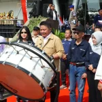 Gubernur Sumatra Selatan (Sumsel), Herman Deru, secara resmi membuka Lomba Marching Band Piala Kemerdekaan Gubernur Sumsel Tahun 2026 di Palembang, pada hari Rabu, tanggal 5 Agustus 2026. (BEKISARMEDIA.ID/ANGGA)
