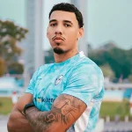 Isenmulang Kalteng FC secara resmi mengumumkan perekrutan penyerang asing baru, Sergio Mendonca, untuk memperkuat kedalaman skuad dalam menyongsong kompetisi Super League 2026/2027. (foto : ileague.id)