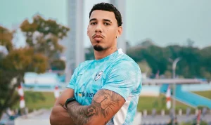 Isenmulang Kalteng FC secara resmi mengumumkan perekrutan penyerang asing baru, Sergio Mendonca, untuk memperkuat kedalaman skuad dalam menyongsong kompetisi Super League 2026/2027. (foto : ileague.id)