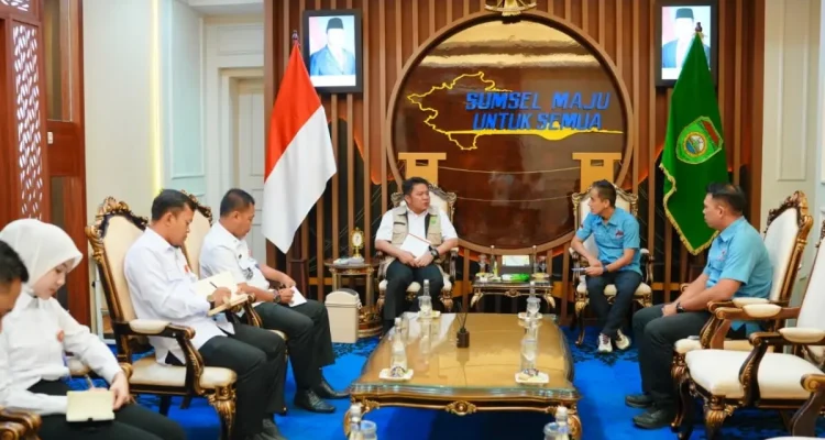 Herman Deru saat menerima audiensi jajaran pengurus ALTI Sumsel di Ruang Tamu Gubernur Sumsel, Rabu, 2 September 2026. (BEKISARMEDIA.ID/ANGGA)