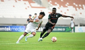 Pemain Sumsel United dan Persikad di Stadion Gelora Sriwijaya Jakabaring, Palembang. (BEKISARMEDIA.ID/TRI RICKI) Pemain Sumsel United dan Persikad di Stadion Gelora Sriwijaya Jakabaring, Palembang. (BEKISARMEDIA.ID/TRI RICKI)