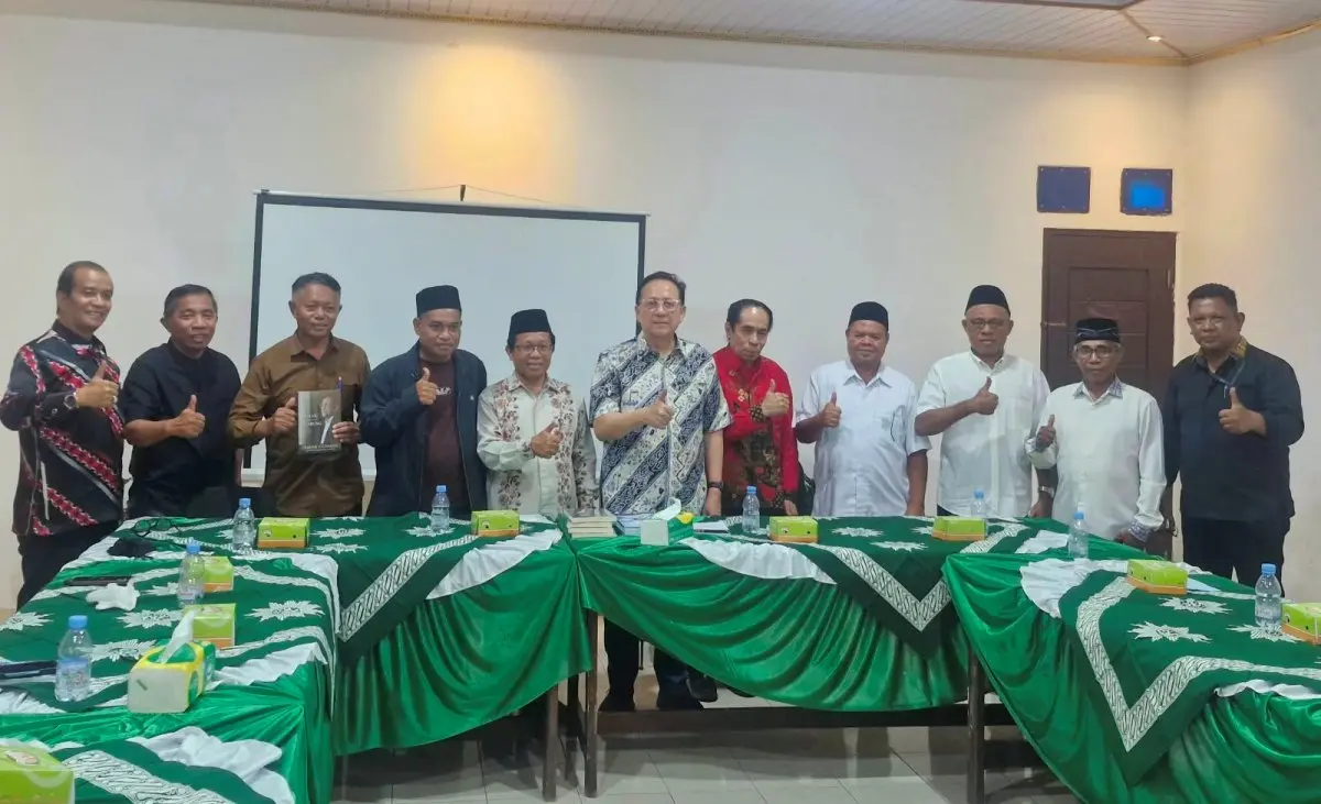 Anggota Dewan Perwakilan Daerah (DPD) Republik Indonesia (RI) asal Provinsi Sumatra Barat (Sumbar), Irman Gusman, mendorong Pimpinan Wilayah Muhammadiyah (PWM) Nusa Tenggara Timur (NTT) melakukan transformasi, agar menjadi Center of Excellence (pusat keunggulan) di kawasan Indonesia Timur. (BEKISARMEDIA.ID/RASTI)