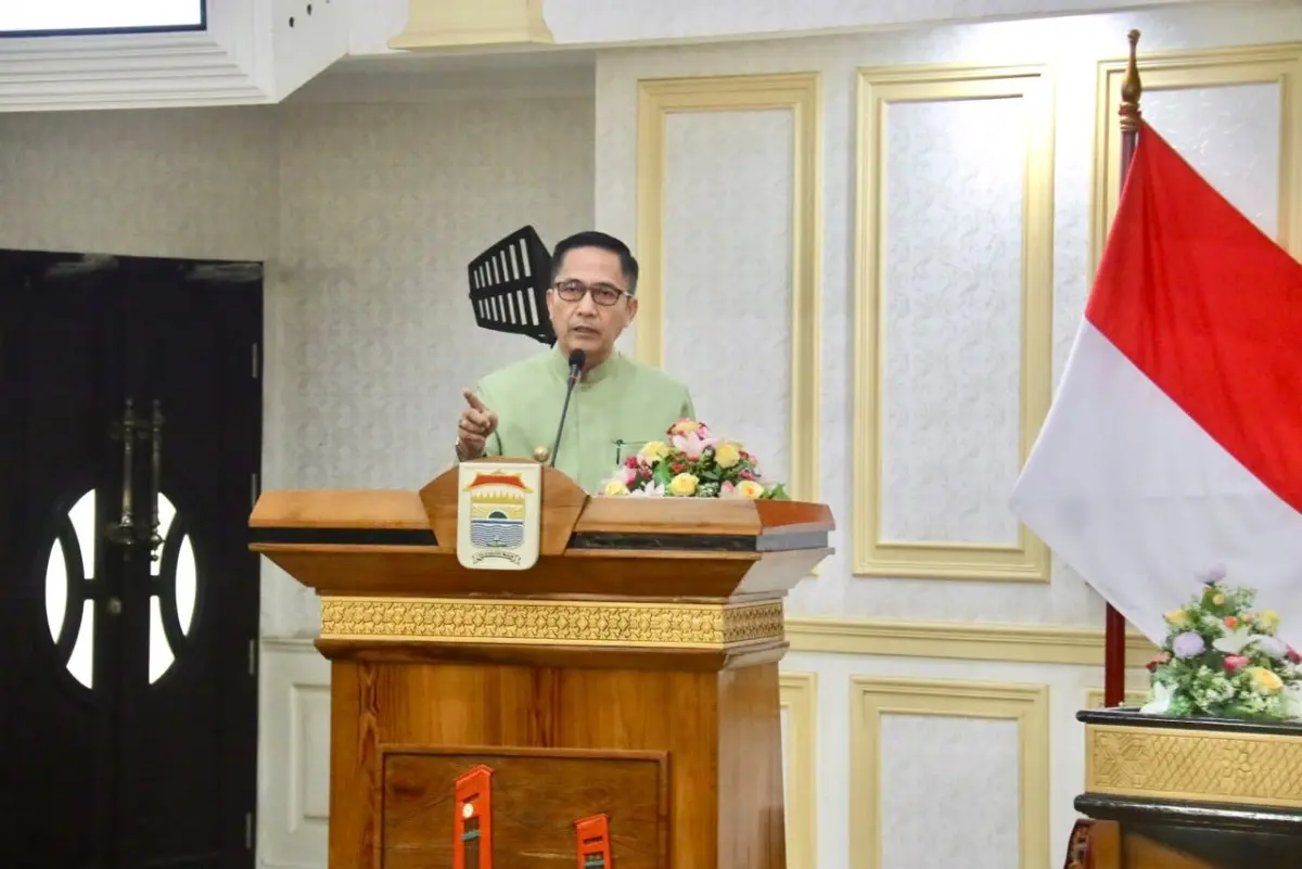 Ratu Dewa saat membuka Forum Satu Data Indonesia (SDI) Kota Palembang dalam rangka Penyepakatan Daftar Data Tahun 2026–2027. (BEKISARMEDIA.ID/HAIRUDIN)
