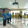 Bupati Kabupaten Musi Banyuasin (Muba), Toha Tohet, mengukuhkan pengurus Kontak Tani Nelayan Andalan (KTNA) Kabupaten Muba masa bakti 2026–2031 di Auditorium Pemerintah Kabupaten (Pemkab) Muba, Senin, 12 Oktober 2026. (BEKISARMEDIA.ID/ANGGA)